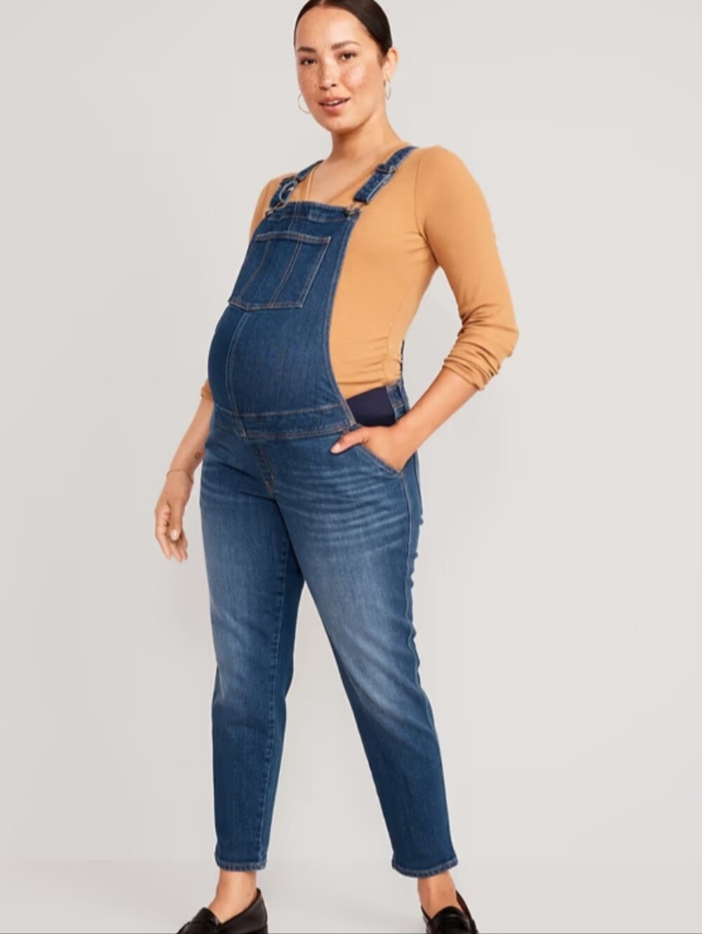 Old Navy Maternity Side-Panel OG Straight Jean Overalls Size 8 Tall